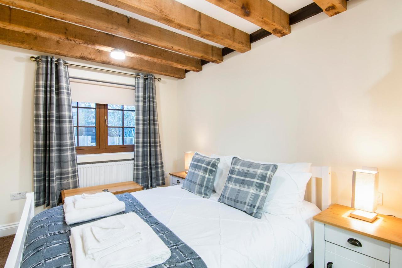 The Roost Group - The Coach House - Hot Tub Villa Gravesend Esterno foto