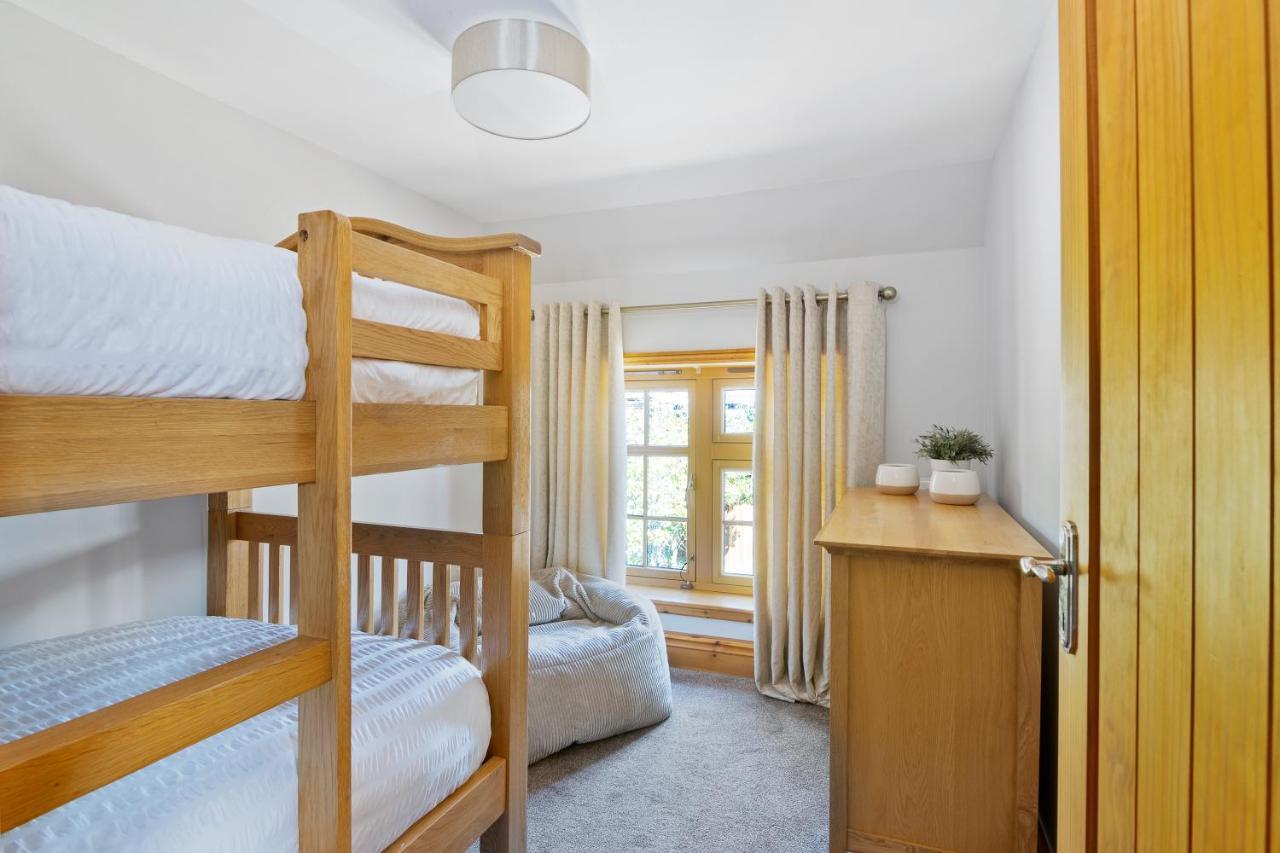 The Roost Group - The Coach House - Hot Tub Villa Gravesend Esterno foto